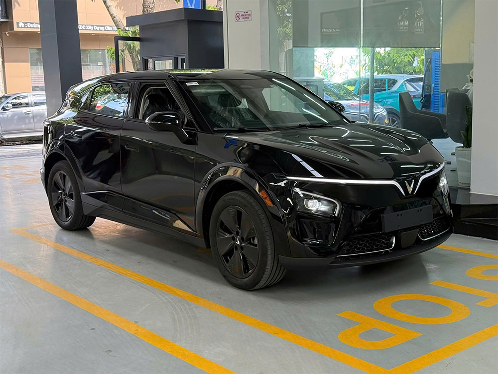 VinFast VF 7 Có Mấy Phiên Bản?