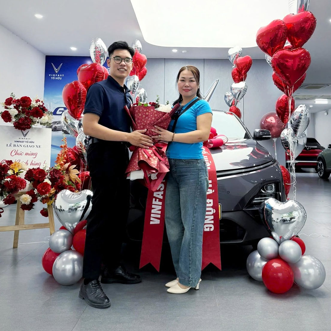 Hình ảnh bàn giao xe 2